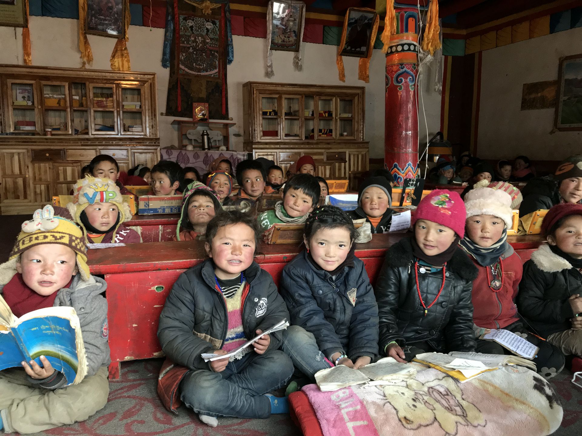 开云·官方版在线入口-开云(中国)公益回顾丨家国同欢月同圆 温暖满载甘孜州(图11)